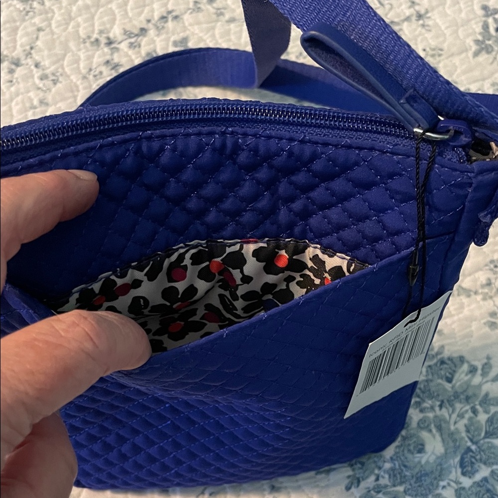 Vera Bradley Quilted Messenger Bag in Royal Blue - Picture 4 of 6